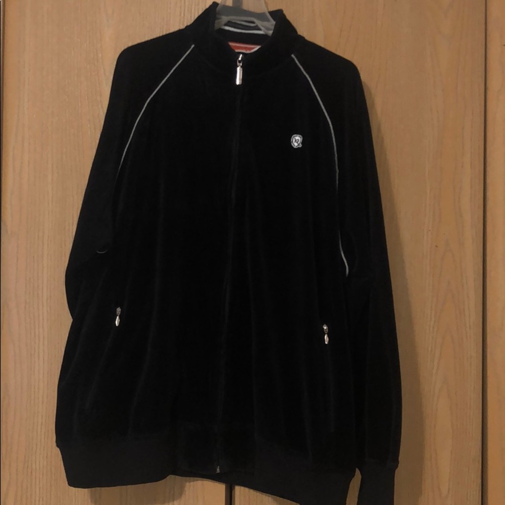Men’s soft zip up jacket